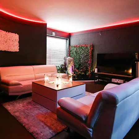 Studio Waterloo * Waterloo